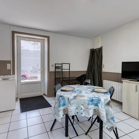 アパート Au Pied De L'ile D'oleron ブルスフラン