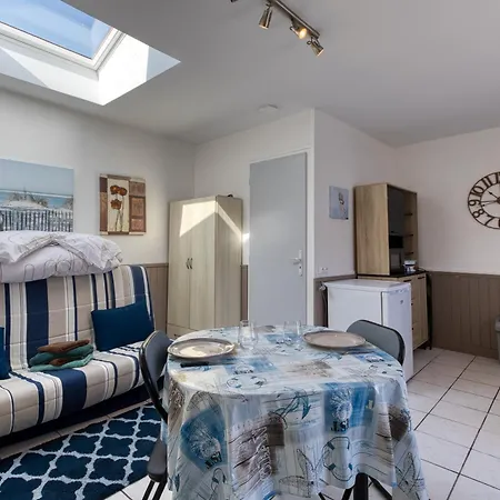 アパート Au Pied De L'ile D'oleron ブルスフラン