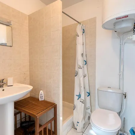 Au Pied De L'ile D'oleron アパート